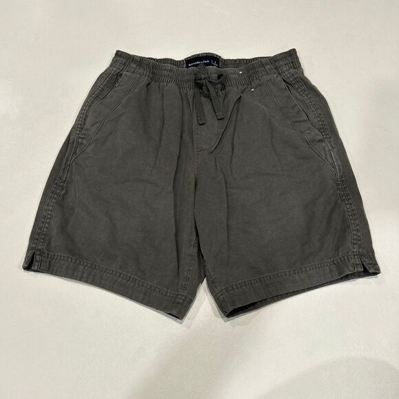 Abercrombie & Fitch Other - Abercrombie & Fitch Gray Drawstring Shorts Men’s Size S Casual Everyday Comfort